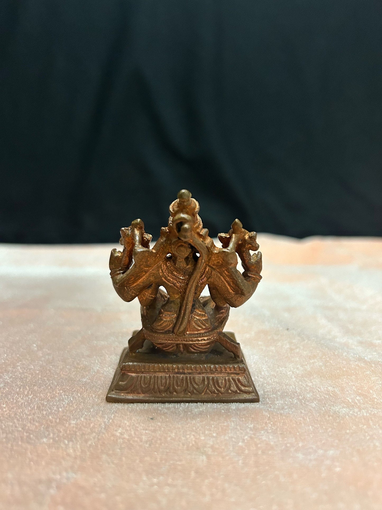 copper made yoga hanuman / gathikachala anjaneya