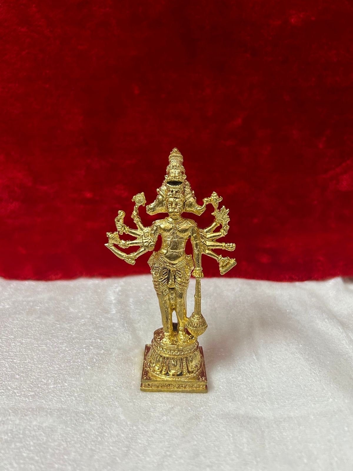 panchaloha anjaneya/hanuman/pancha mukha anjaneya/ standing anjaneya /panchaqmuki hanuman