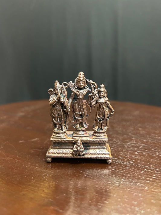 Copper made rama parivar idol