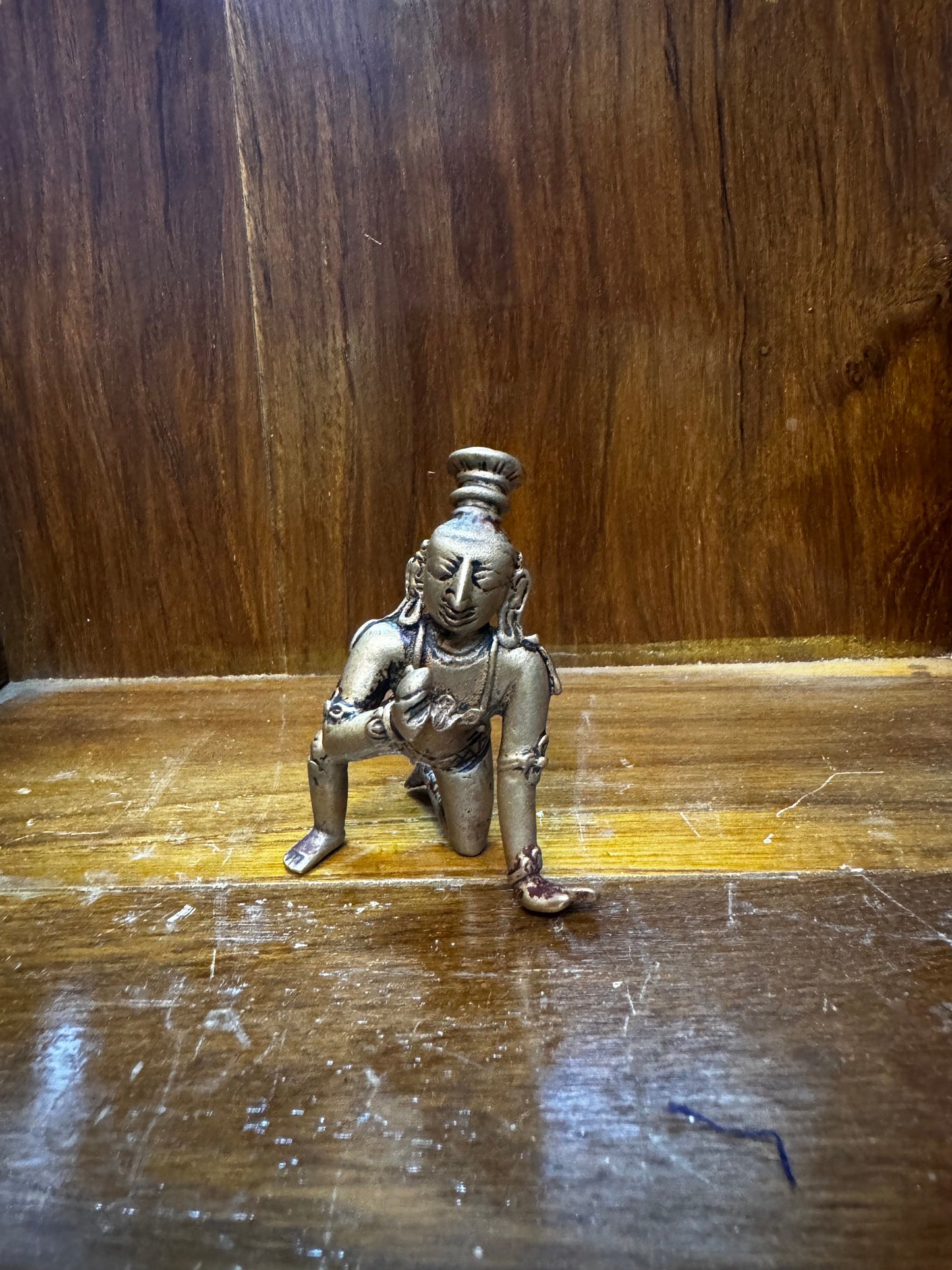 vintage bronze made crawling krishna / ambegalukrishna / butterball krishna