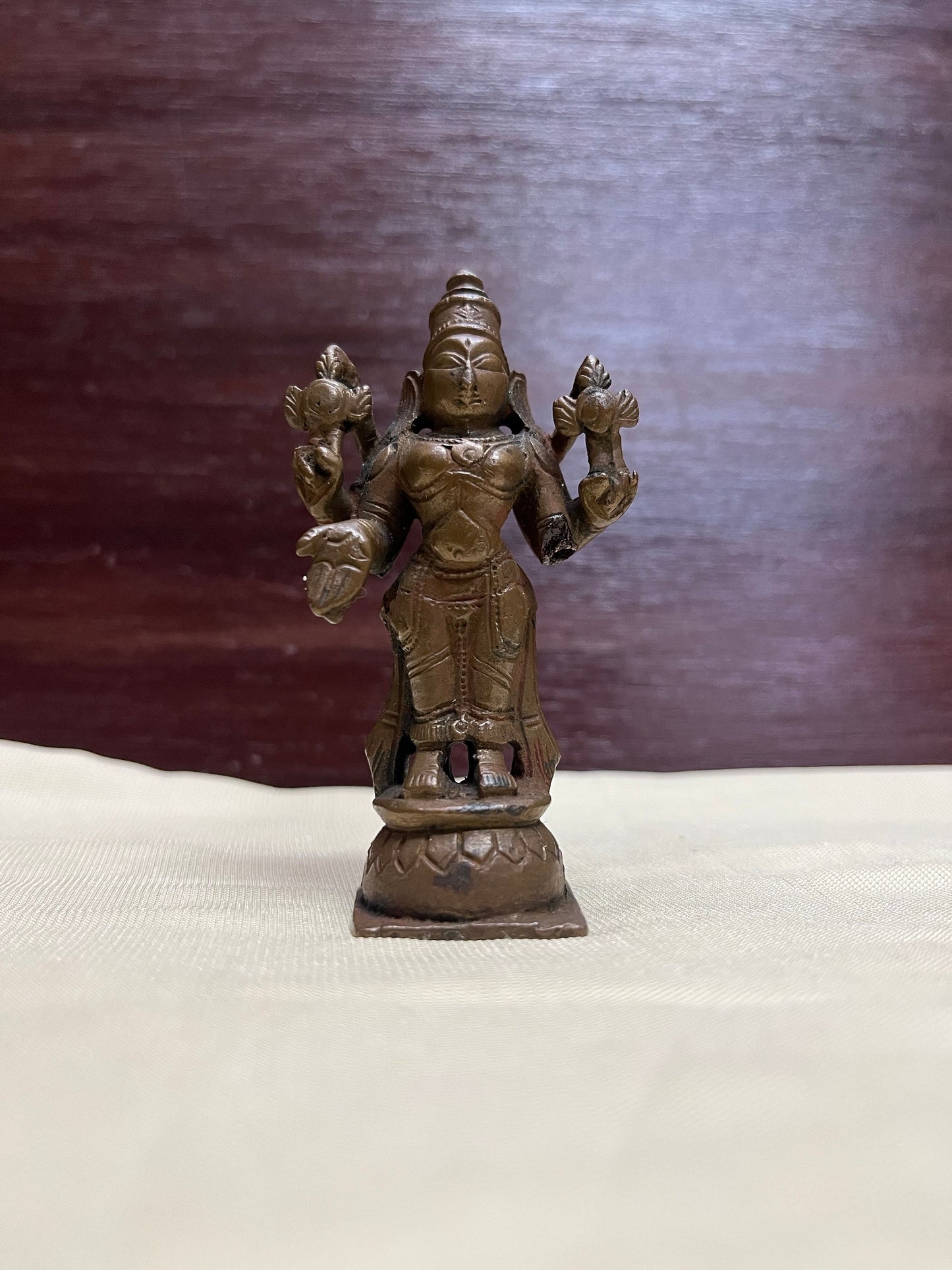 Vintage srinivasa idol ( broken)