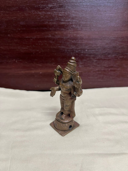 Vintage srinivasa idol ( broken)