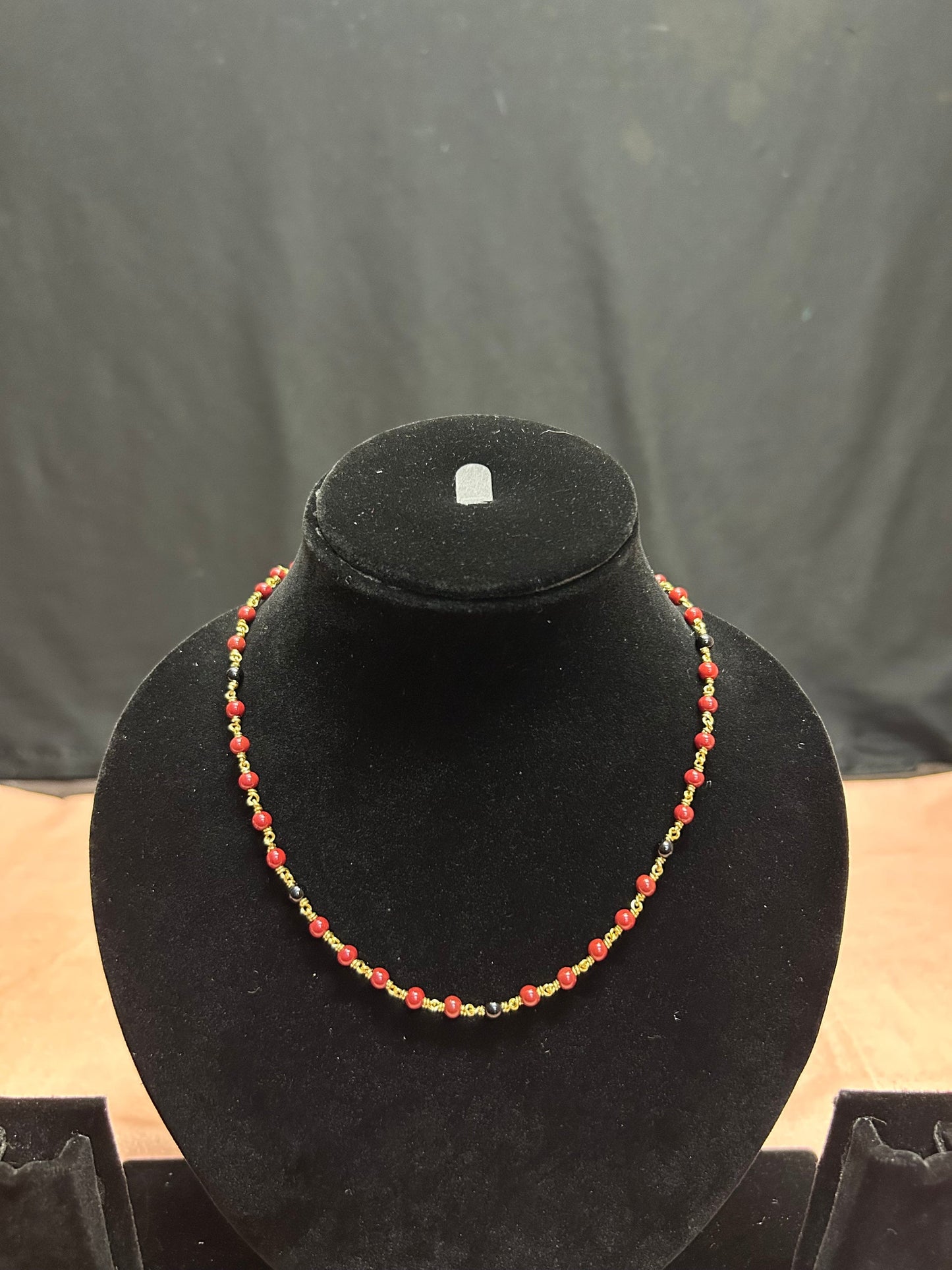 Panchaloha made gold polished grand necklace with pendant and green stones