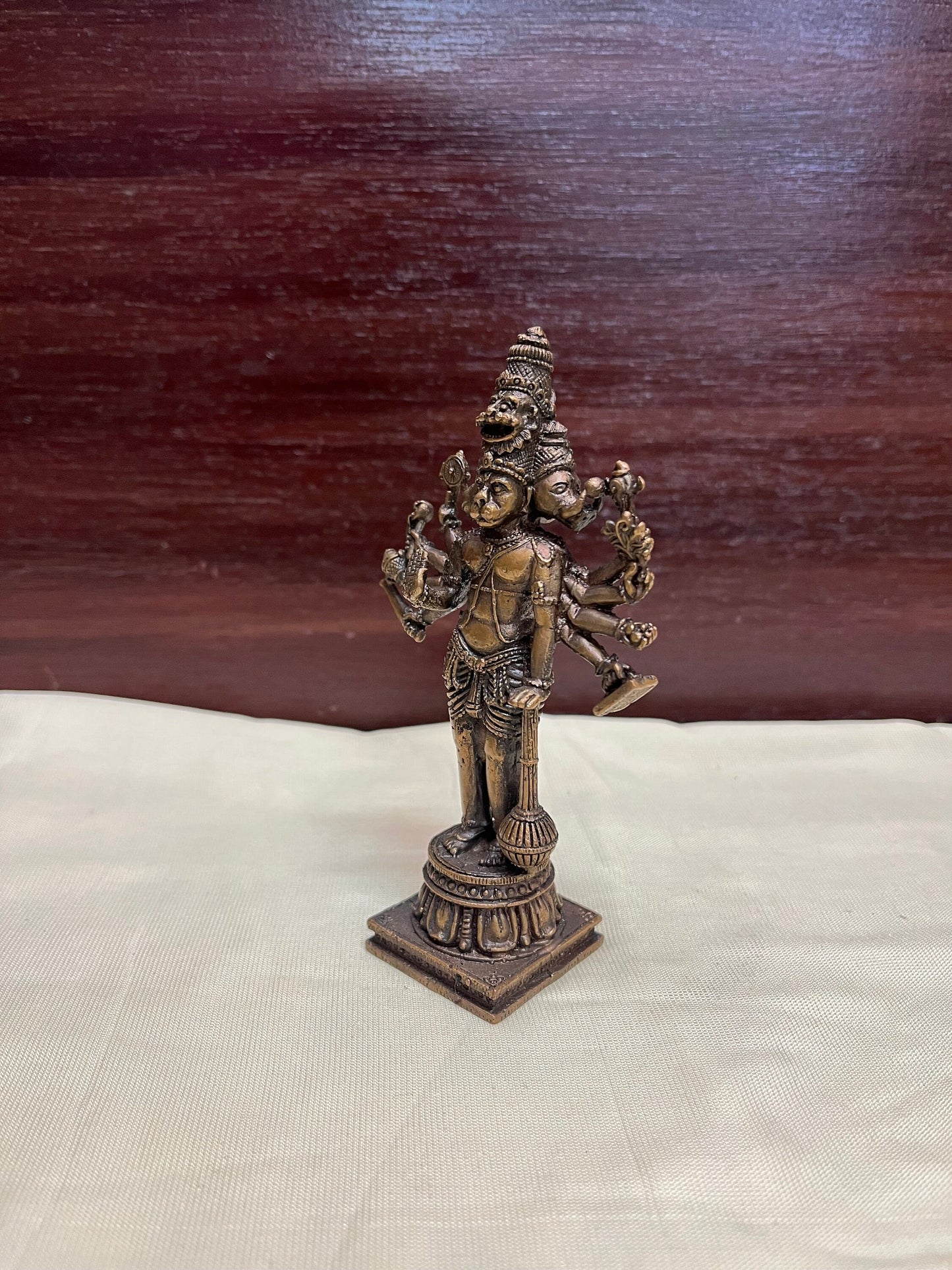 Prasiddh Copper Idols presents copper idol of Panchamukhi hanuman