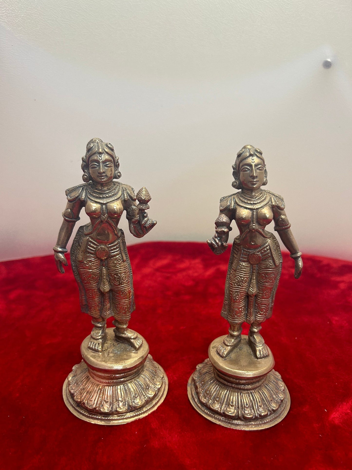 Prasiddh copper idols presents Sridevi Bhudevi idol