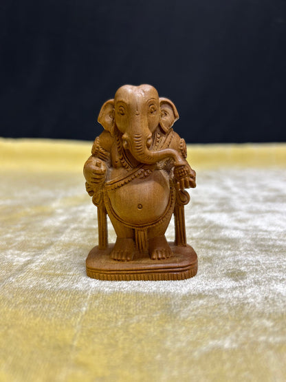 sandalwood made idugunji ganapathi idol