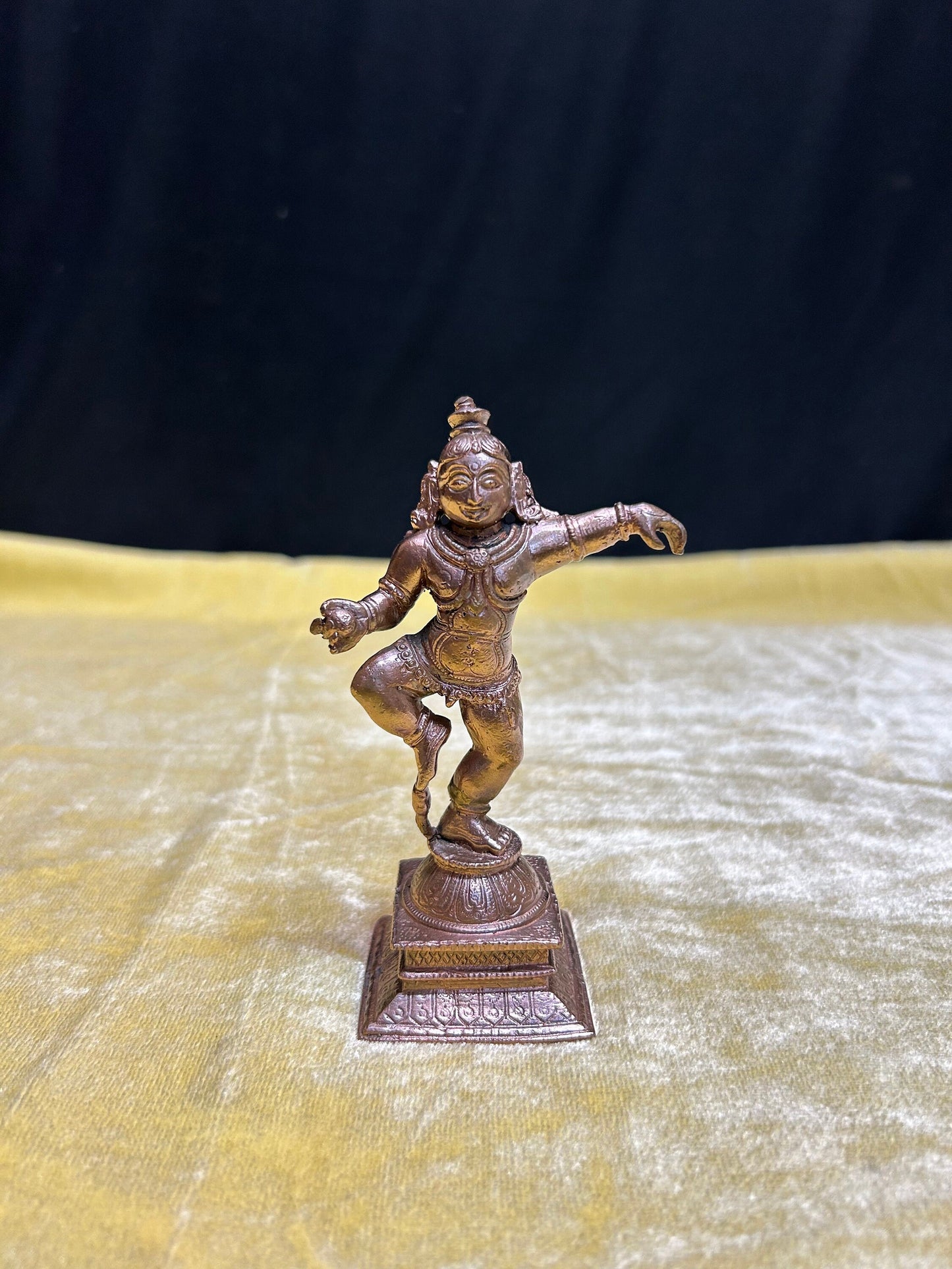 Prasiddh copper idols presents copper idol of narthana krishna