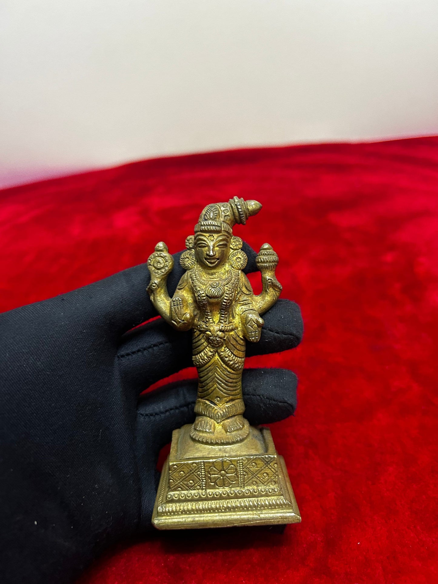 vintage brass cast abhirami idol