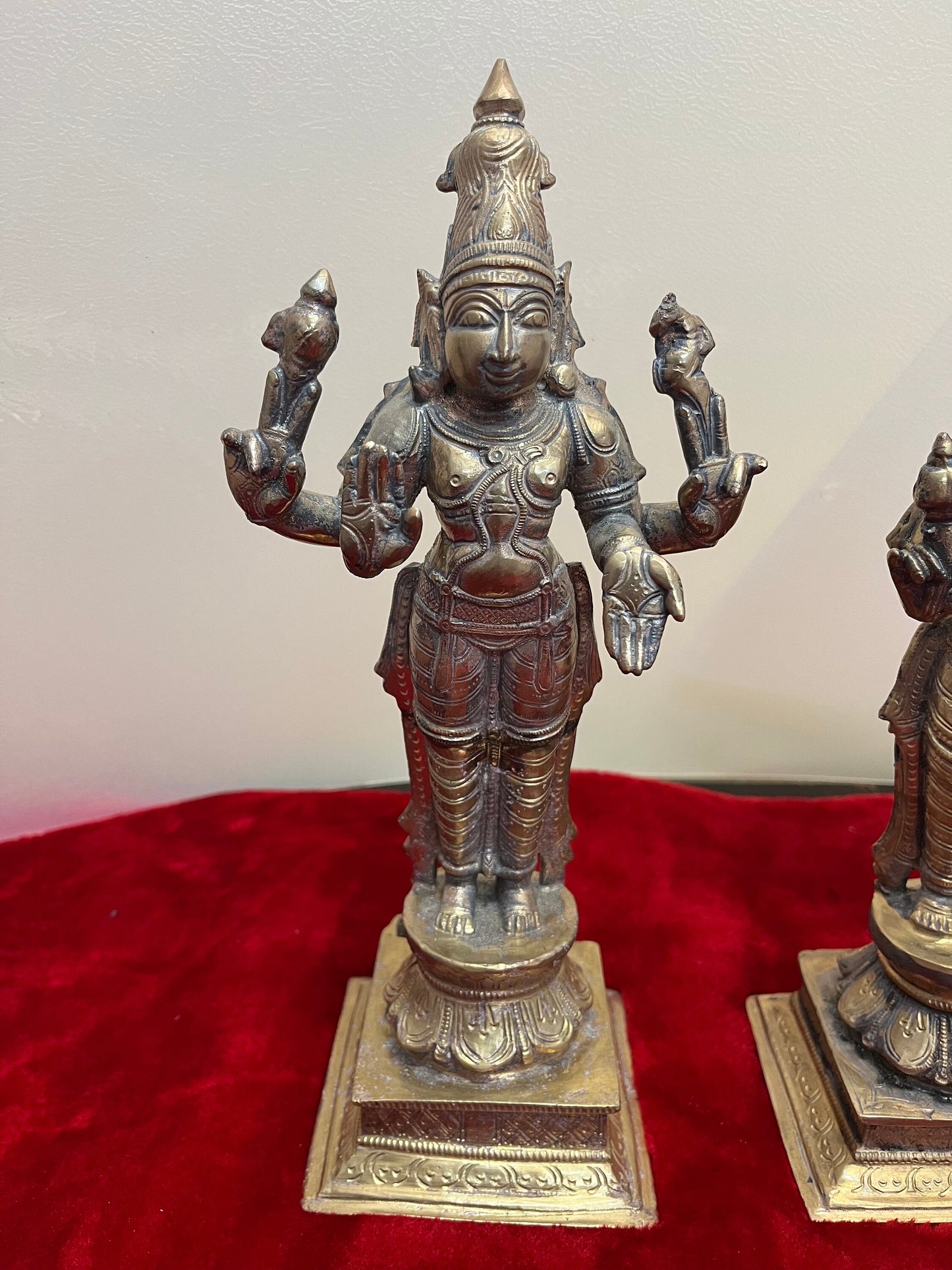 Prasiddh Copper Idols presents bronze made Chandrashekara Parvati idols ( Girija kalyana ) shiva Parvati idol