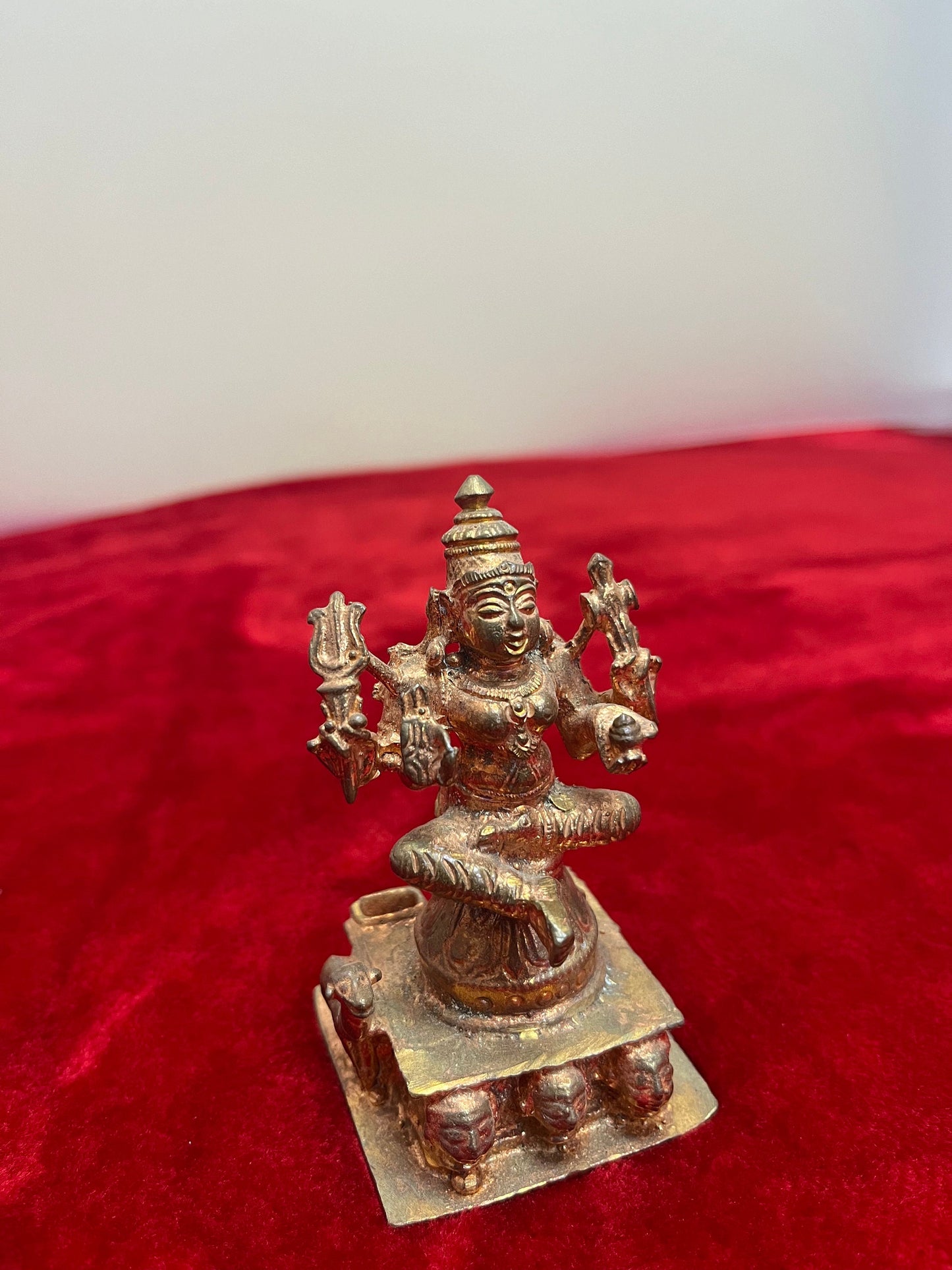 Prasiddh copper idol present copper idol of bhadrakali