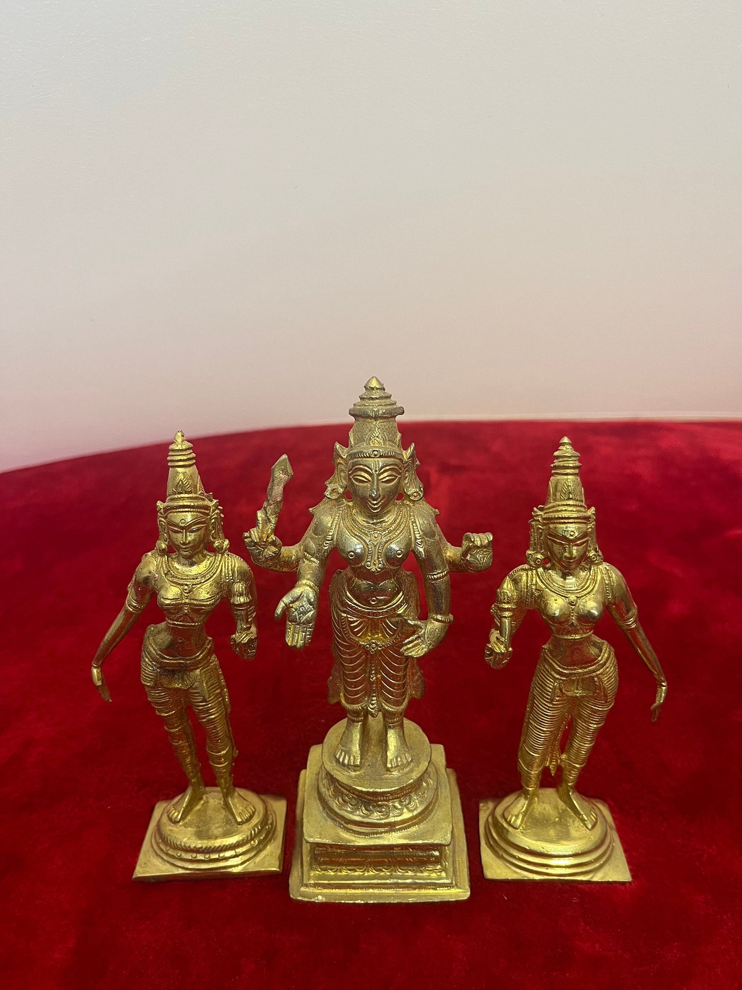 Prasiddh Copper Idols presents panchaloha idol of Tiruchenduru Muruga with Valli Devayani