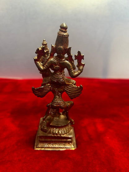 Prasiddh copper idol presents garudaruda lakshmi narayana / shekhara narayana