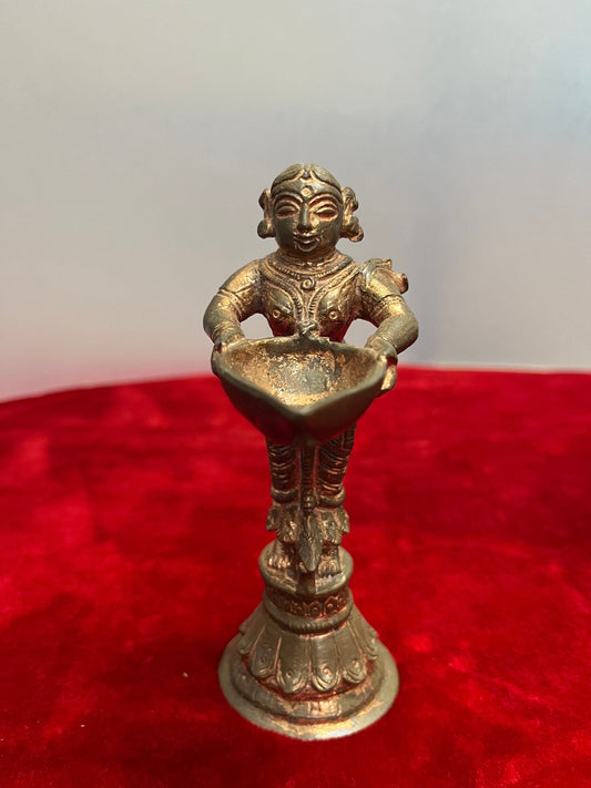 Prasiddh copper idols presents lady lamp (deepa malli) paavai villaku traditional