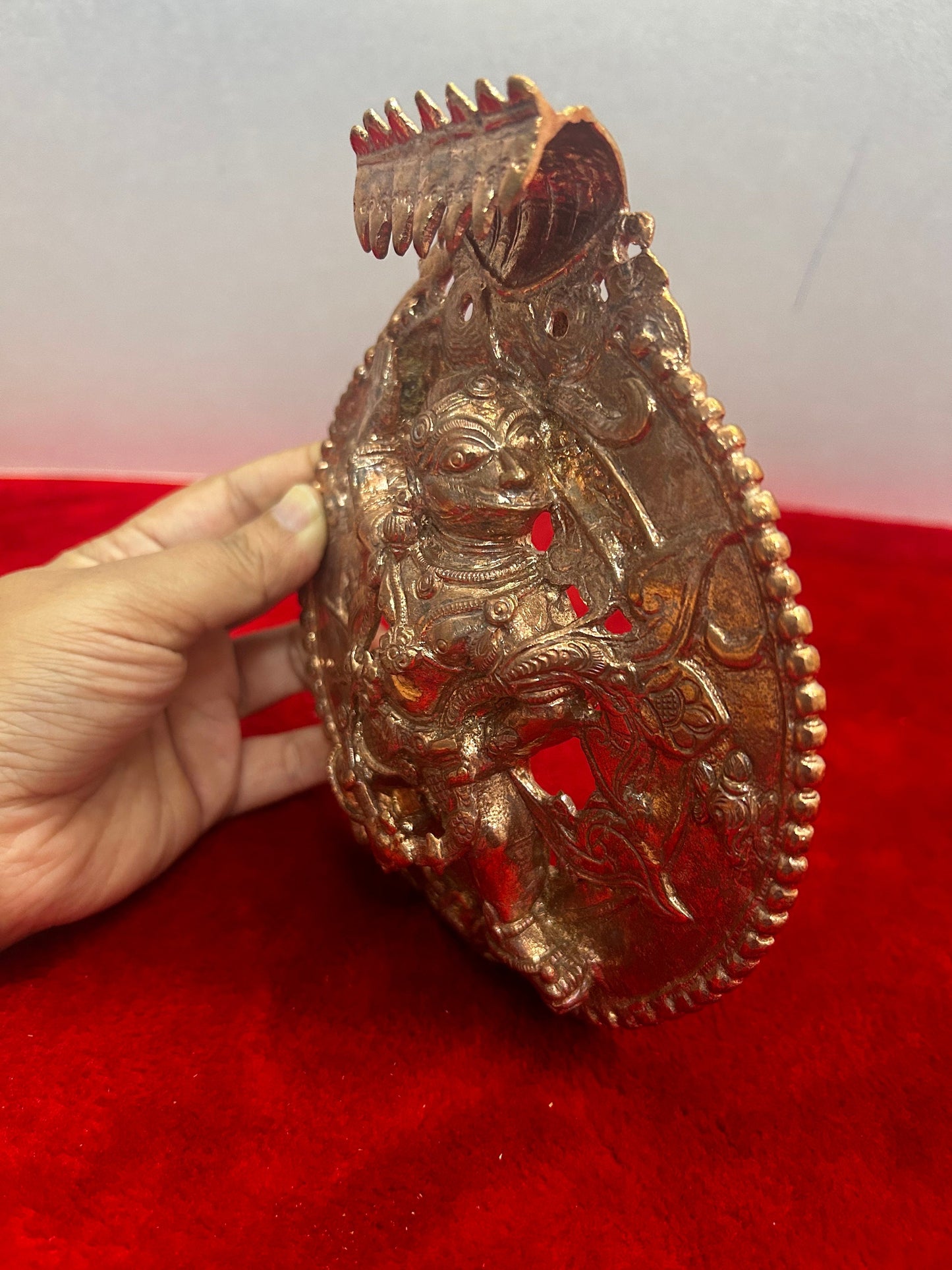 Prasiddh copper idols presents mountable Hanuman plate to ward of evil.