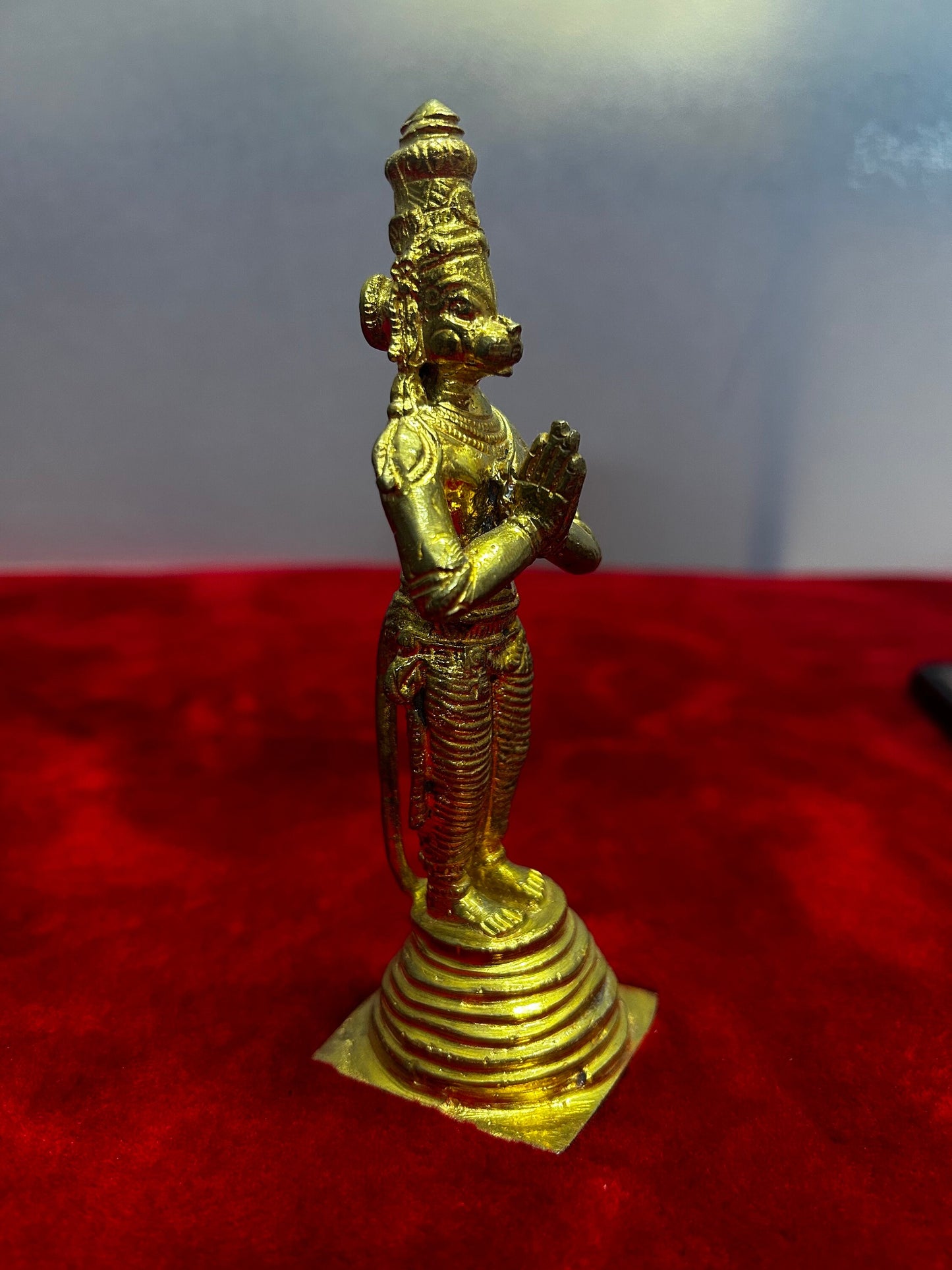 panchaloha made standing hanuman / anjayneya