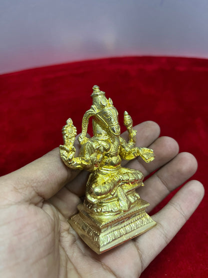 Prasiddh Copper Idols presents panchaloha idol of Hyagreeva hayagreeva swamy