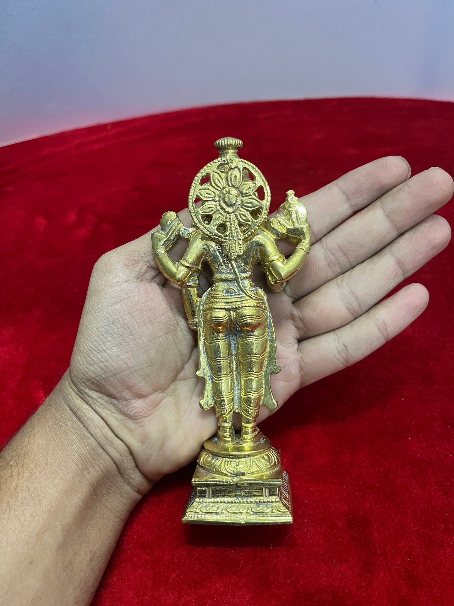 Prasiddh Copper Idols presents panchaloha idol of Kalyana Srinivasa Swamy