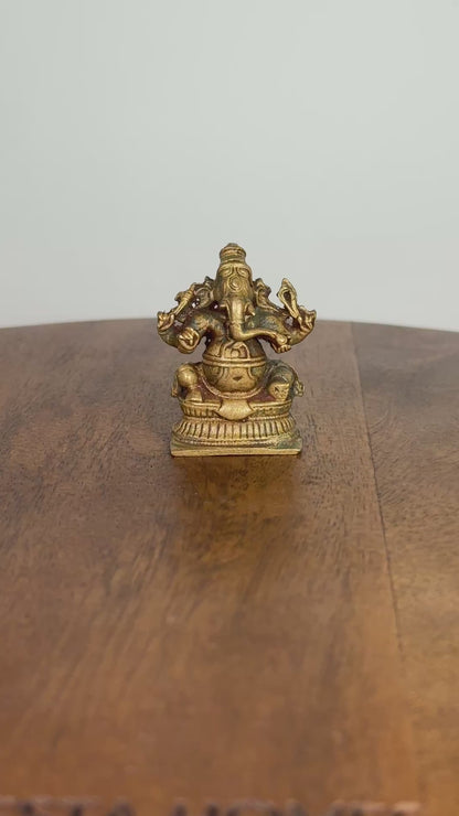 Ganesha idol - museum replicated panchaloha idol