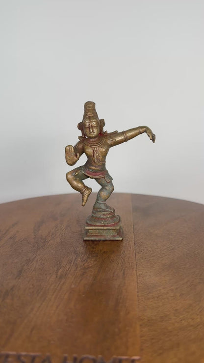 Naratana Krishna - Museum replicated copper idol